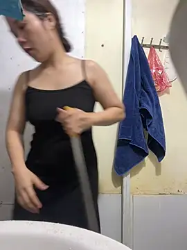 -Suka-a Webcam show