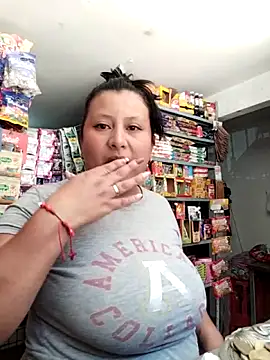 Webkamerová show SexyandnaughtyLatinos