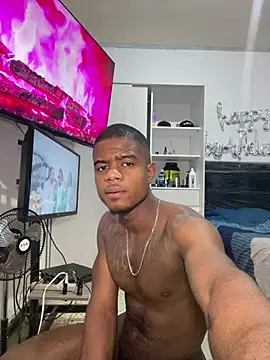 thegoat767 Show in webcam