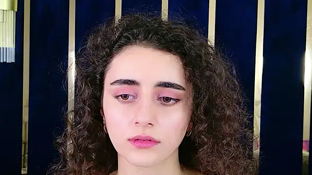 Czat XXX na żywo – Susan_Fors