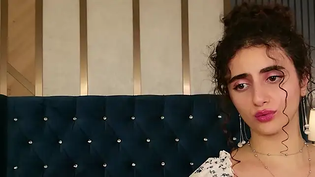 Susan_Fors – Naživo XXX chat