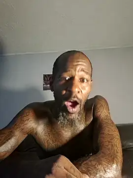 Boozle666's Webcam Show