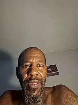 Boozle666's Webcam Show
