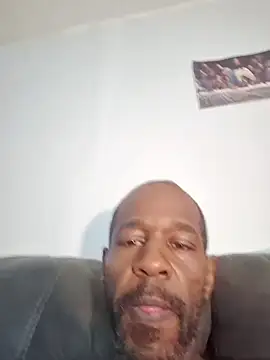 Boozle666 webcam show