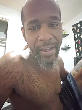 Show modela Boozle666 na web-kameri