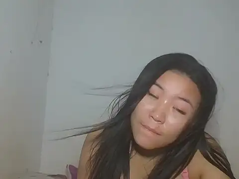Chat XXX ao vivo de Zyeiii