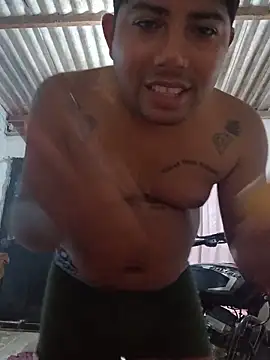 master_juju1924 Show Webcam