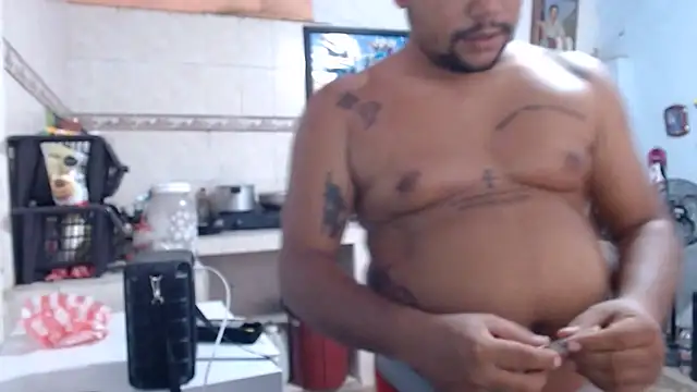 master_juju1924 Show Webcam