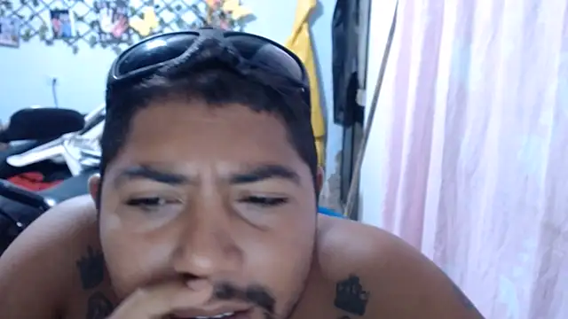 master_juju1924 Webcam-Show