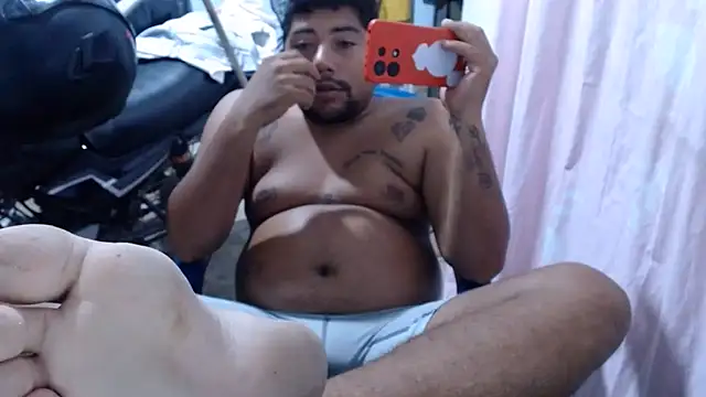 master_juju1924 Show Webcam