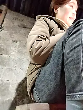 feli-00 在線直播表演