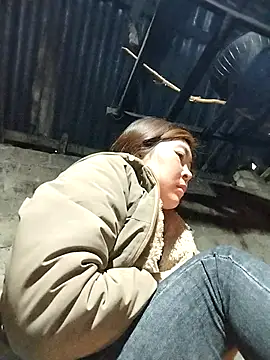 feli-00 网络视讯表演