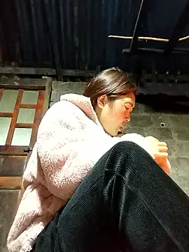 feli-00 网络视讯表演