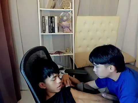 davincihugecock Adlı Modelin Web Kamerası Şovu