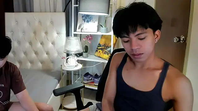davincihugecock Show in webcam