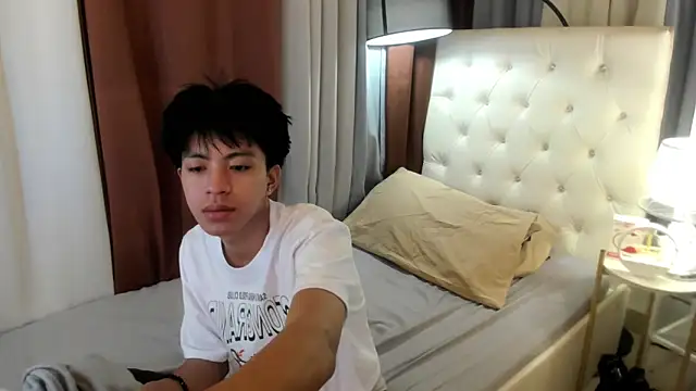 davincihugecock Pertunjukan Webcam