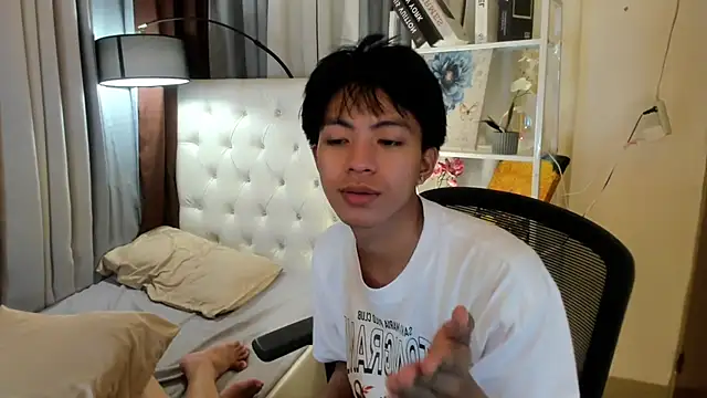 davincihugecock Pertunjukan Webcam