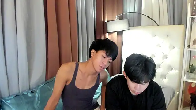 davincihugecock Pertunjukan Webcam