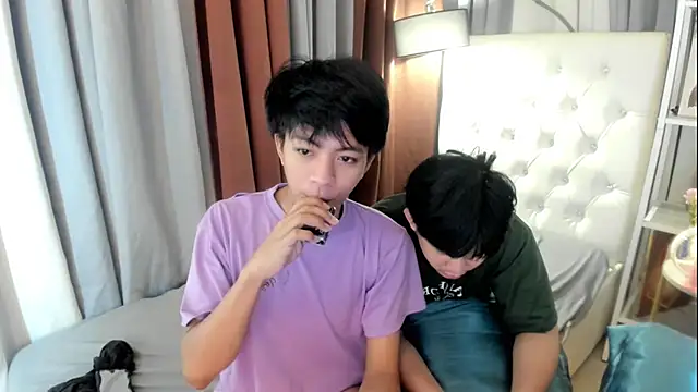 davincihugecock Show Webcam