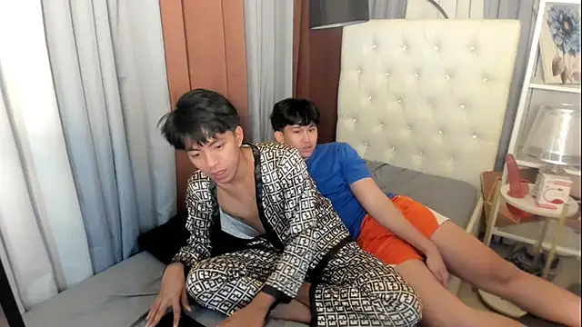 davincihugecock Pertunjukan Webcam
