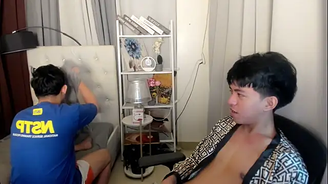 عرض كام davincihugecock