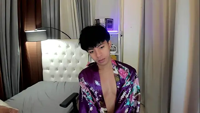 davincihugecock Show in webcam