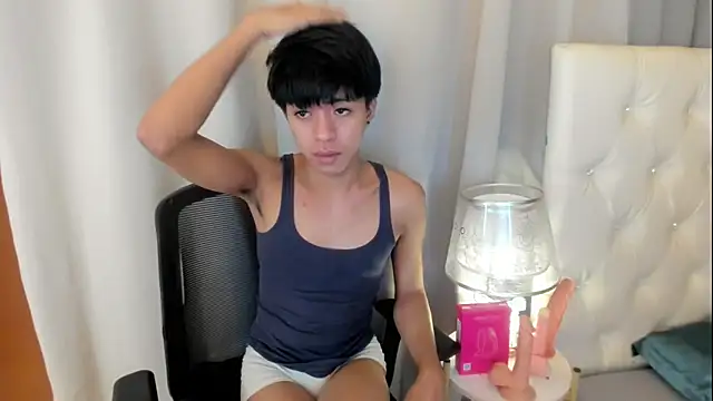 عرض كام davincihugecock