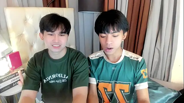 davincihugecock Pertunjukan Webcam