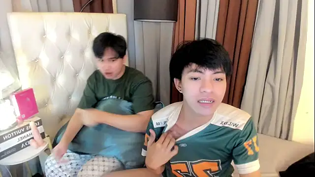davincihugecock webcam show