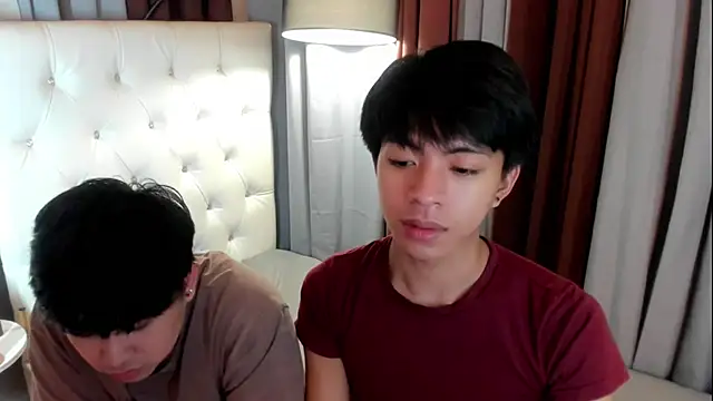 davincihugecock Pertunjukan Webcam