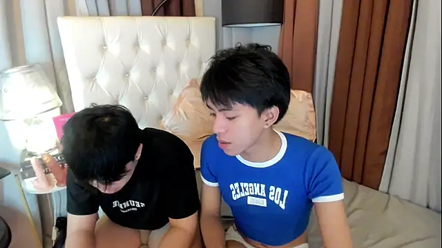 davincihugecock Pertunjukan Webcam