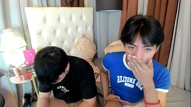 davincihugecock Show Webcam