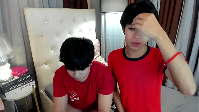 عرض كام davincihugecock