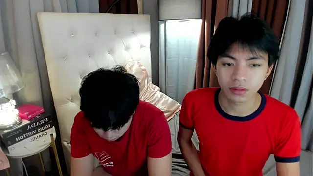davincihugecock Show Webcam