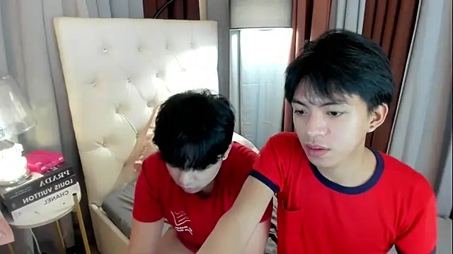 davincihugecock Pertunjukan Webcam