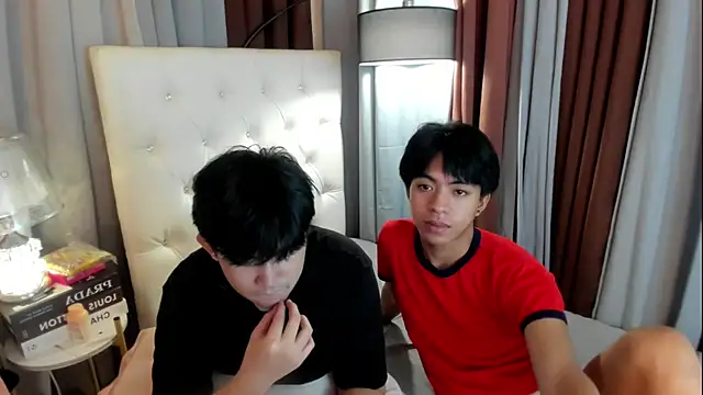 davincihugecock Show in webcam
