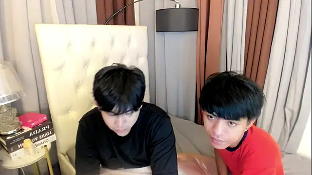 davincihugecock's Webcam Show