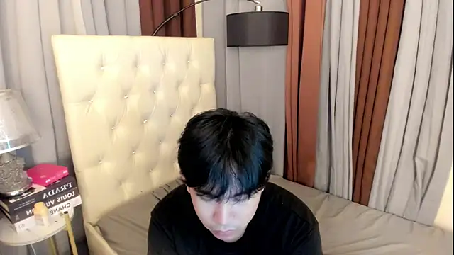 davincihugecock Pertunjukan Webcam