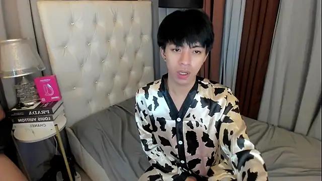 davincihugecock 网络视讯表演