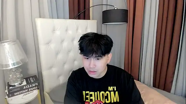 davincihugecock 网络视讯表演