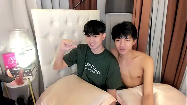 davincihugecock Pertunjukan Webcam