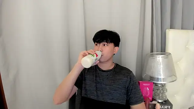 davincihugecock 网络视讯表演