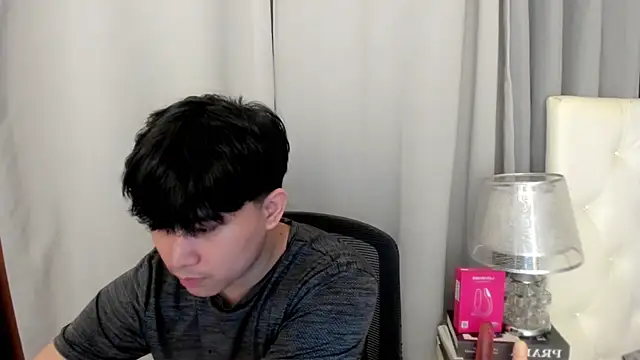 davincihugecock Show Webcam