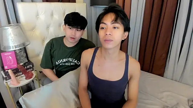 davincihugecock Pertunjukan Webcam