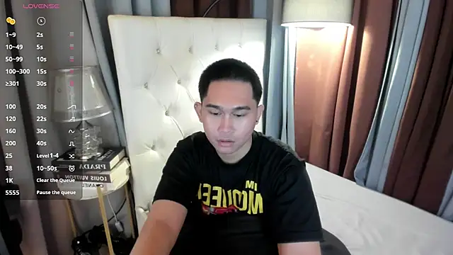 davincihugecock webcam show