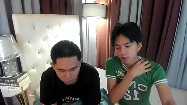 davincihugecock 网络视讯表演