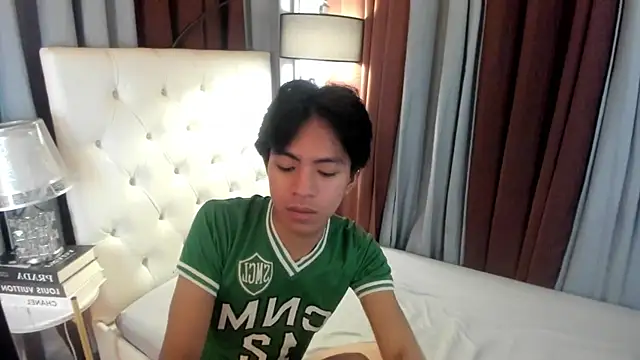 davincihugecock Show Webcam