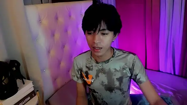 davincihugecock Pertunjukan Webcam