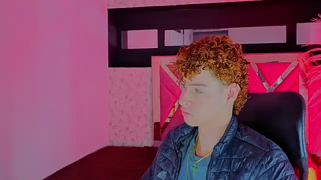 nova_salvatore Webcam show