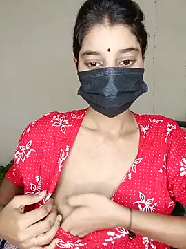 Erotic-Girl Show in webcam